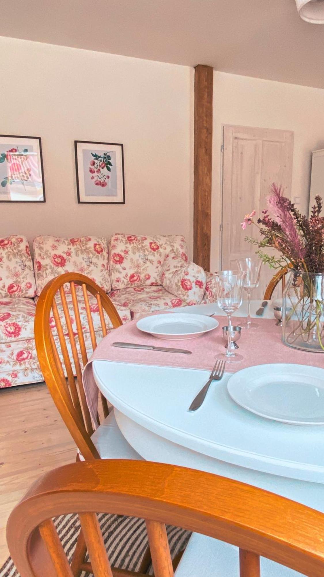 Sebuzinka Bed & Breakfast อุสตีนัดลาแบม ภายนอก รูปภาพ